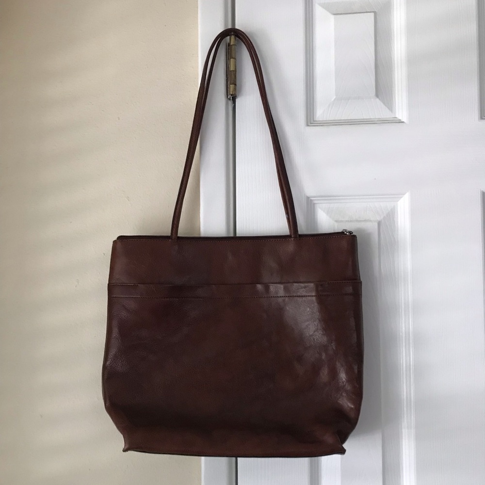 Wilson leather handbag